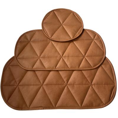 China Anti-bacteria Vegan Leather Soft Cribs Baby Rocks Quilted Mats For Cribs Bed for sale