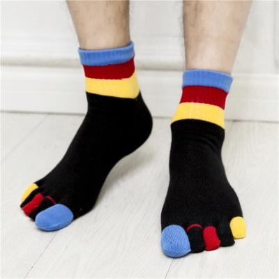 China New high quality QUICK DRY men's five toes color socks for sale