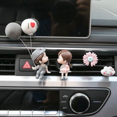 China Cute Personality Couples Gift Car Perfume Air Conditioning Air Conditioning Duct Decoration Air Vent Perfume Diffuser Lady Couples for sale