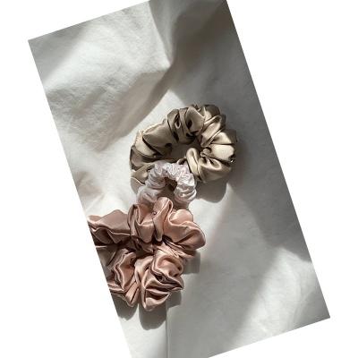 China European and American Style Pure Silk Scrunchy Charmeuse Regular Scrunchies For Hair Silk Scrunchies For Women Hair Care Soft Coffee for sale