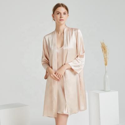 China 100% Natural Silk Long Robe Set Women Sleepwear Mulberry Silk Sleepwear Luxury Organic Silk Nightgown Wholesale QUICK DRY Robe for sale