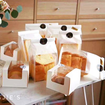 China WUJIANG Biodegradable transparent white baking plastic cake packaging dessert biscuit pastepaper box for sale