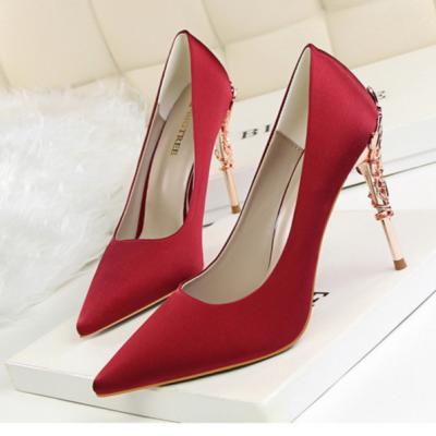 China New Fashion Breathable Metal Cut Out Heels Women Pumps Solid Silk Headed Toe Shallow High Heels Wedding Shoes for sale