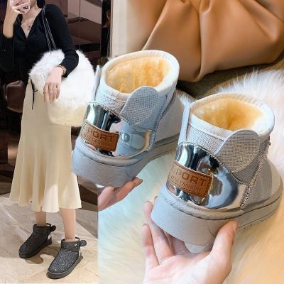 China Comfortable Snow Women 2020 New All-match Short Tube Snow Boots Women Fur Flat Boots For Women Increasing Boots for sale