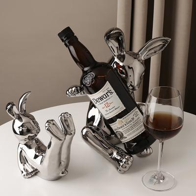 China Restaurant Ceramic Viable Creative Bar Rabbit Bottle Holder Wine Wine Rack Kitchen Dining Room Home Decoration Art Ornament for sale