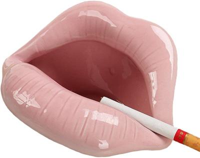 China New unique design resin ashtray design ceramic women sexy mouth lip smoking ashtrays porcelain shape ceramic women accessories for sale