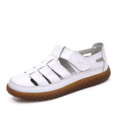 China Cushioning Round-Toe Casual Leather Soft Soles Melts New Soft Top Roman Sandals Designs For Female for sale