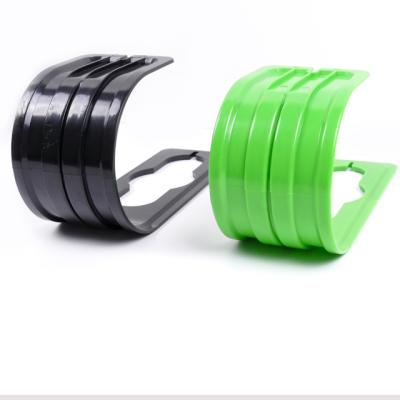 China Durable Hot Selling Garden Hose Hanger Plastic Hanger Plastic Wall Hanger Hook for sale