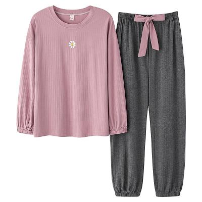 China Breathable Pajamas For Women Soft Women Clothes Crew Neck Long Sleeve Long Pants Sleepwear Fashion Style Casual Style Pajamas Set Pj Set for sale