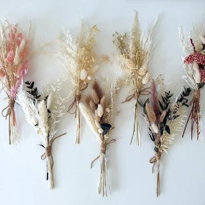 China Custom Reed Dried Pampas Dry Flower Bouquet Amazon Boho Hot Selling Palm Ruscus Pampas Bouquets Home Wedding For Decor Layout for sale