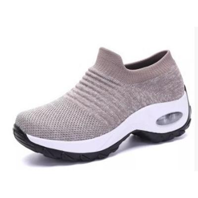 China China Suppliers High Quality Lightweight Shoes Light Walk Slowly Style Sports Shoes Women for sale