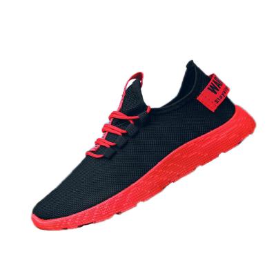 China Fashion Trend Leisure Lightweight Men's Shoes Fashion Trend Fly Shoes Men's Woven Breathable Sneaker for sale