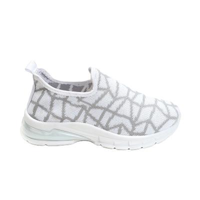 China Fashion Kids Sneakers Lightweight Mesh Lace Up Trainers Casual Shoes for sale