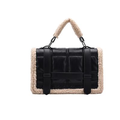 China Newest Design Hip Hop Small Ladies Messenger One-shoulder Bag Autumn Winter Fur Bag Stitching Square Bag Fashion Handbag for sale