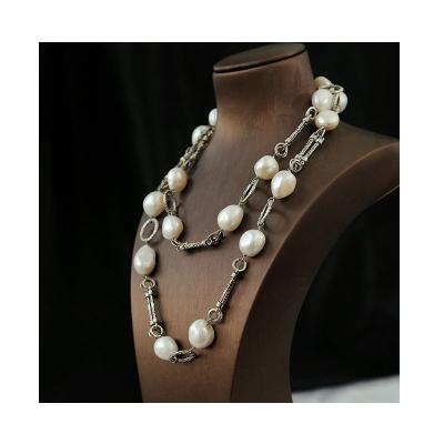 China 2020 Newest Design Fashion Trendy Natural Freshwater Baroque Pearl Pearl Long Sweater Chain Necklace for sale