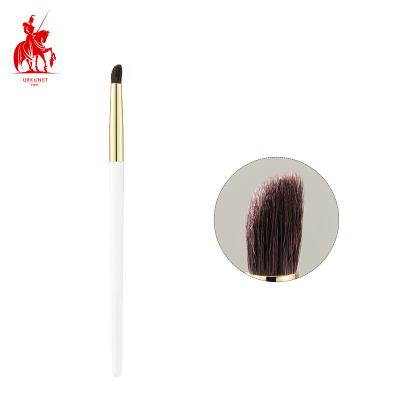 China Angular Blush Custom Simple Thin Black Wooden Circle Handle Gold Goat Hair Logo Brushes Cosmetic Private Label Eyeshadow Detailing for sale