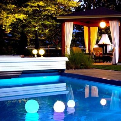 China Modern Led Outdoor Light Ball Garden Decoration Plastic Waterproof Ball for sale