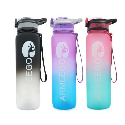 China Factory Sustainable 1 Liter Gym Water Bottle With Straw BPA Free Tritan Material With Time Marker for sale