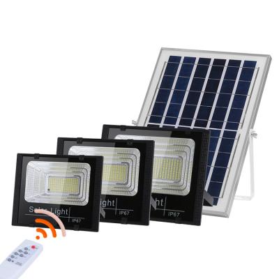 China ROAD Solar Flood Lights Light 60w 100w Outdoor Waterproof Led Solar Flood Lights for sale