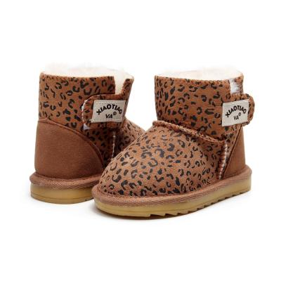 China Anti-Slippery Leopard Bright Color Sheepskin Genuine Leather Kids Snow Boots Kids Boots Winter Plush Kids Shoes Wholesale Cheap Customized for sale