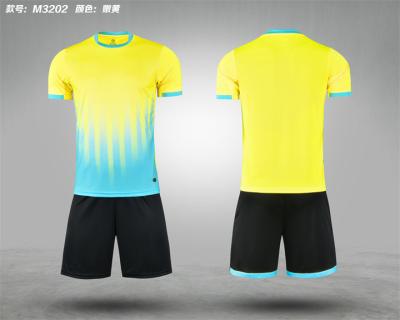 China 2022 wholesale stock price football singlet soccer jersey warm cheap quick-drying uniform for sale