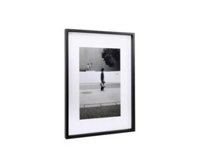 China Custom Size Black Poster Frame , Coated Wood Picture Frames for Posters With 2 Big Hooks for sale