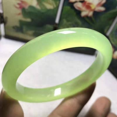 China eco-friendly high quality real green jade bangle chalcedony bangles for sale