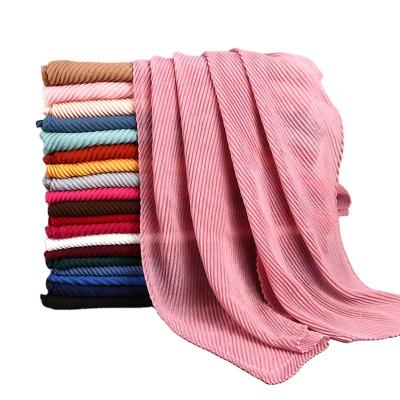 China Fashion Size 180 x 90cm Premium Quality Pleated Cotton Hijab Scarf For Arab Women for sale