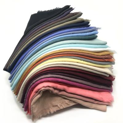 China 2020 Fashion Simple Viscous Scarf Hot Selling Rayon Design Solid 100% Solid Hijab for sale