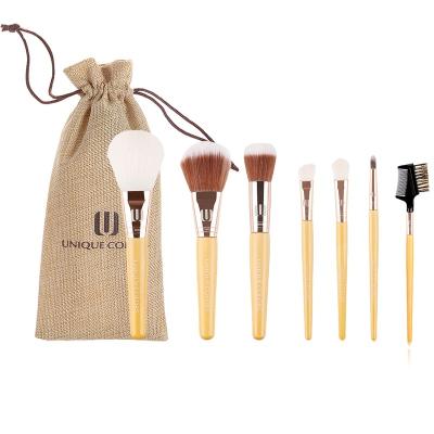 China Angular Blush Natural Bamboo Handle Makeup Brush Set Best Private Label for sale