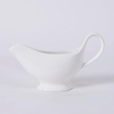 China Viable custom logo china cheap white personalized gravy boat for hotel for sale