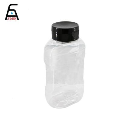 China Plastic Beverage PET Squeeze Bottle 520ml With Flip Cap Silicon Top Cap for sale