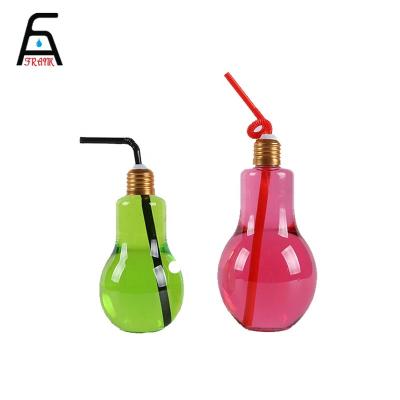 China Plastic Beverage Bulb Shape Juice Bottle PET Beverage Bottles en venta