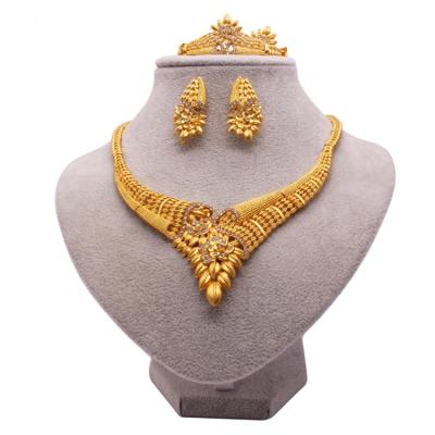 China High Quality Luxury Gold Plated Jewelry Set Necklace Set Jewelry With Fancy Gold Plated Earrings Necklace Ring Wedding Set Jewelry for sale