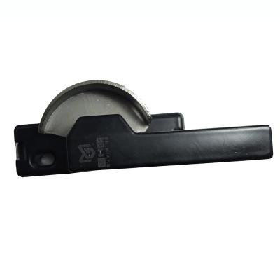 China Modern Sliding window accessories are used for crescent locks of aluminum doors and windows for sale