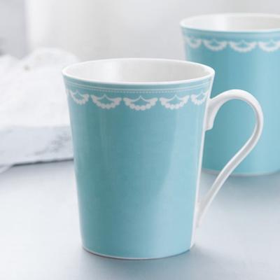 China Disposable Blue Ceramic Bowknot Bone China Cup Gift Box Wedding Gift Coffee Milk Couples Pairs Blue Mug for sale