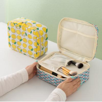 China Travel Orgnaizer Bag China Supplier Makeup Bags Cosmetic Bags Makeup Organizer Cosmetic Bags for sale