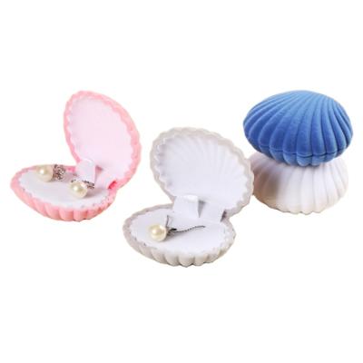 China Fashion Lovely Shell Shape Velvet Jewelry Box Wedding Engagement Ring Box For Earrings Necklace Bracelet Display Gift Box Holder for sale