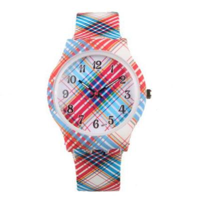 China 2021 Unique Water Resistant China Design Girl Silicone Watch for sale