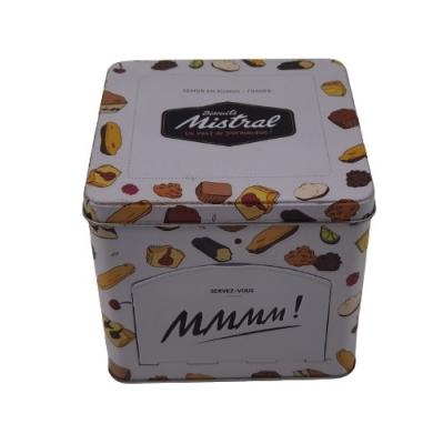 Cina Cioccolato antico quadrato in serie Tin Box Collectible Chocolate Metal Tin Can With Dispenser in vendita