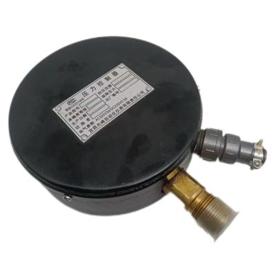 China Air/Gas/Liquid 1 To 60MPa Pressure Controller Compressor Control Regulator Gauge For Liquid/Gas/Air for sale