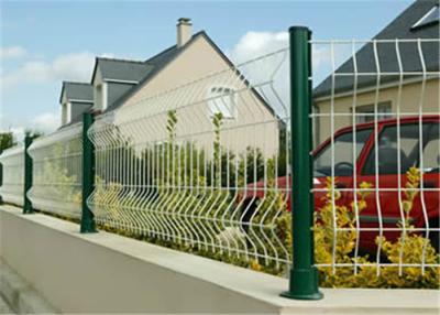 China Commercial Welded Wire Mesh Fence 3D Curved Security Mesh Fencing for sale