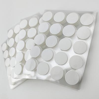 China Heat Resistant Custom Factory Double Sided Adhesive Dots For Smooth Surfaces High Adhesive Adhesive Dots for sale