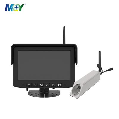 China AHD Waterproof 720P Wireless 7 Inch Rear View Truck Monitor Camera Reversing Forklift Backup Wireless Camera for sale