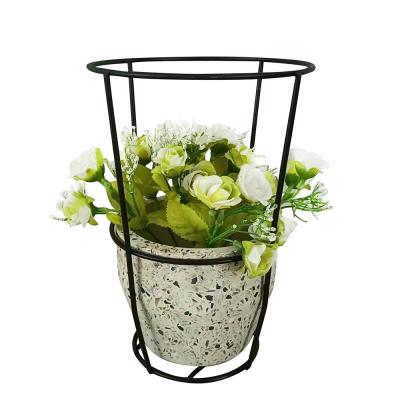 China Wholesale Eco-friendly Garden Decor Decorative Planter Indoor Flower Pots With Metal Planter for sale