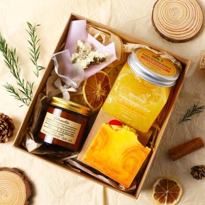 China Christmas Wedding Anniversary Christmas Gift Box Women Men Relaxation Scented Soy Wax Candles Soap Body Scrub Spa Gift Set For Women for sale