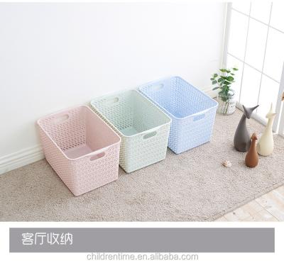 China 2019 Newest Arrived Sustainable Family Portable Square Hole Small Plastic Basket For Storage for sale