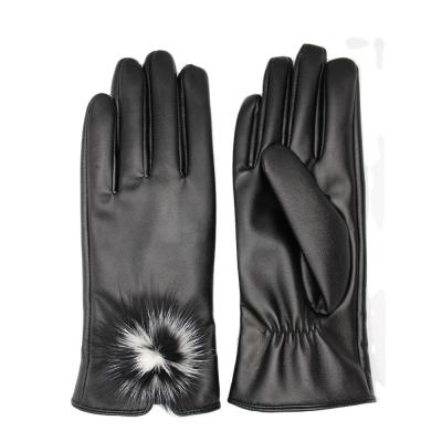 China Ladies Simple Touch Screen Fashion Leather Gloves With Faux Fur for sale