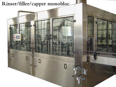 China Automatic Vacuum Coffee Drinking Water Filling Machine / Equipment for Glass Bottles for sale