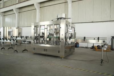 China Rinser Filler Capper Monobloc Bottle Filling Machine for Liquid Beverage / Wine / Beer for sale